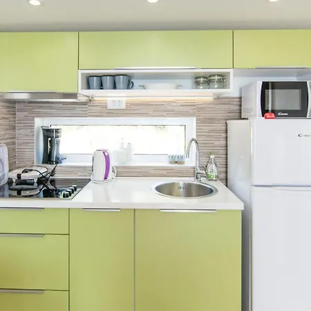 Holiday home Awesome In Biograd With Wifi *