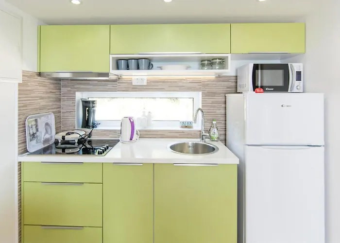 בית נופש Awesome In Biograd With Wifi *