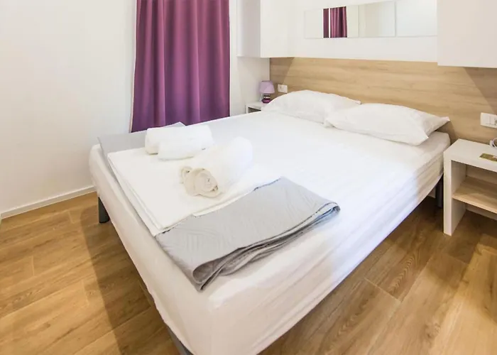 Awesome In Biograd With Wifi Сasa de vacaciones