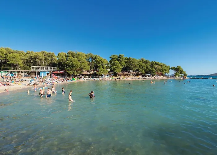 בית נופש Awesome In Biograd With Wifi