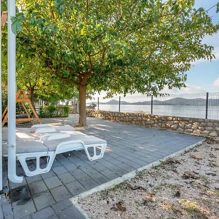 Feriehus Beautiful In Biograd With Wifi *